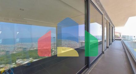 Вилла 4+2 с бассейном и видом на Средиземное море