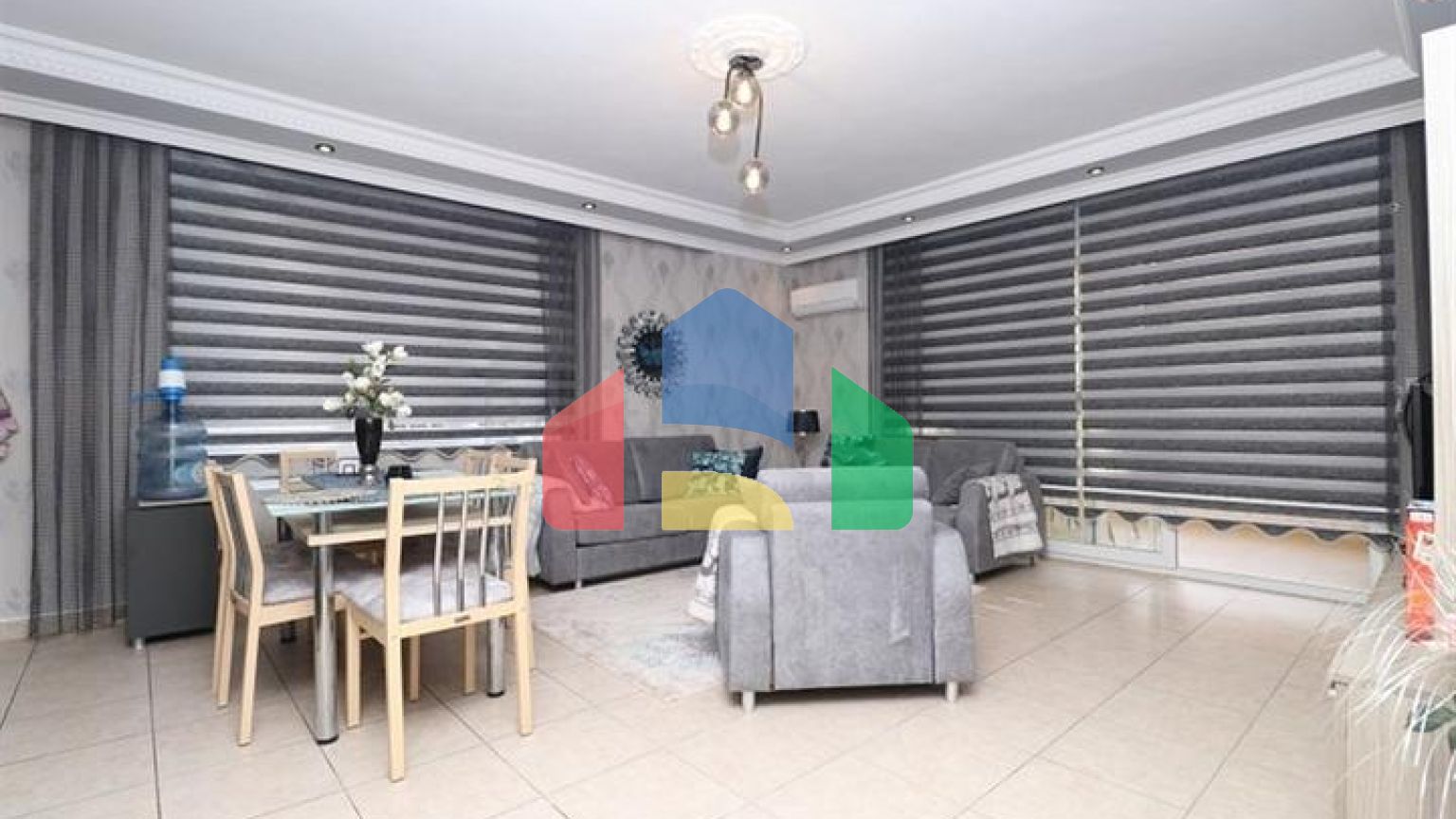 Трехкомнатная квартира в районе пляжа Клеопатры