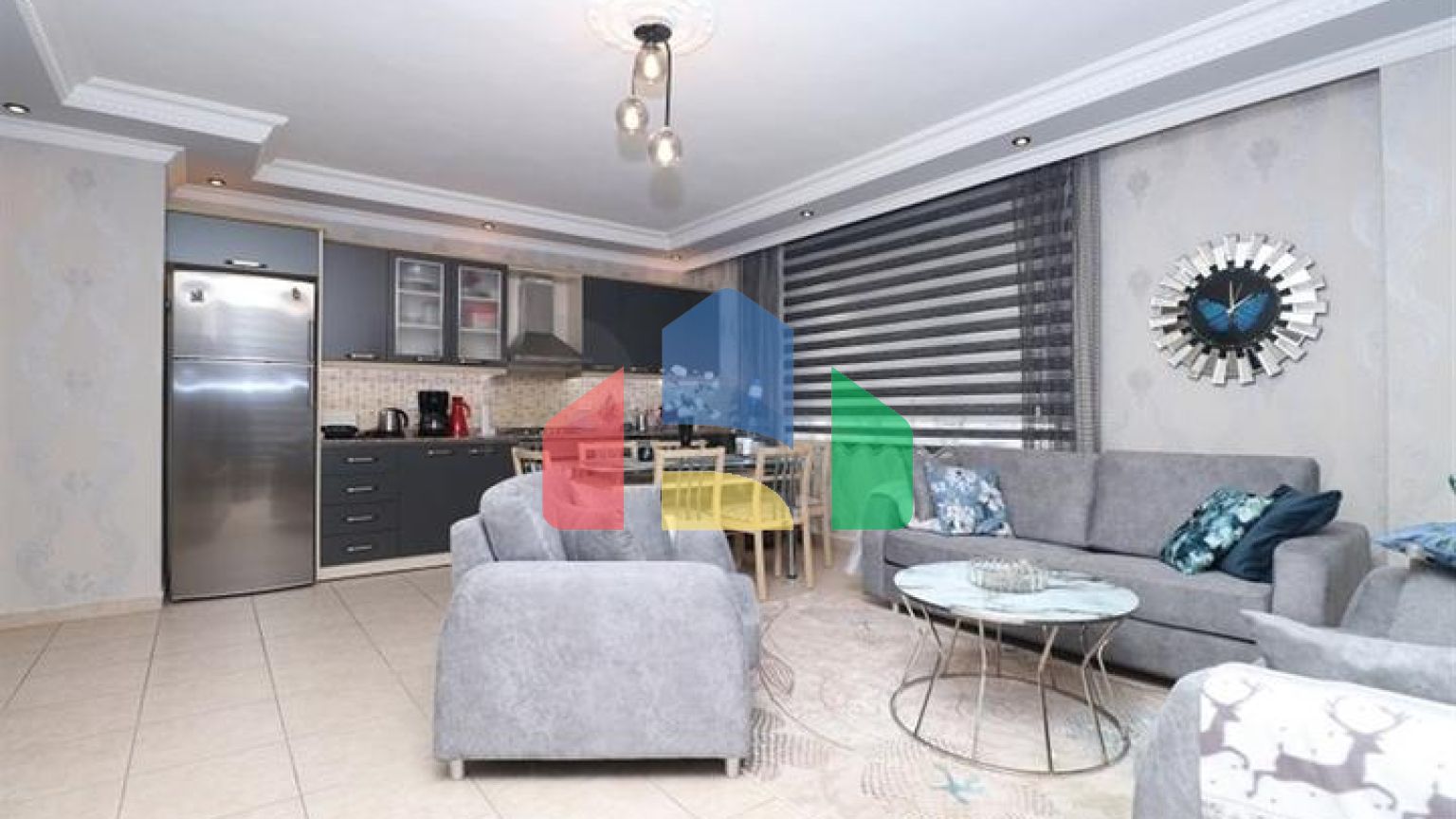 Трехкомнатная квартира в районе пляжа Клеопатры