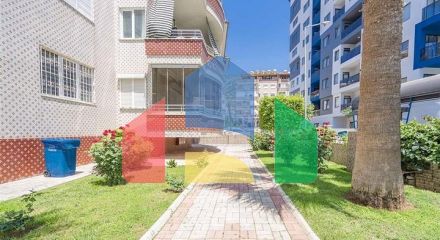 Трехкомнатная квартира в районе пляжа Клеопатры Трехкомнатная квартира в районе пляжа Клеопатры