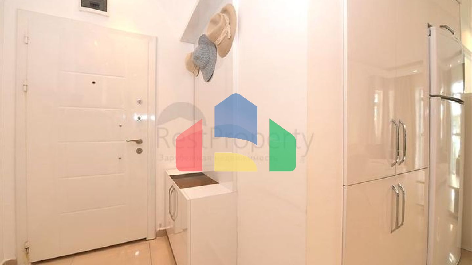 Меблированные апартаменты планировкой 1+1 на пляже Клеопатра