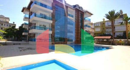 Меблированные апартаменты планировкой 1+1 на пляже Клеопатра