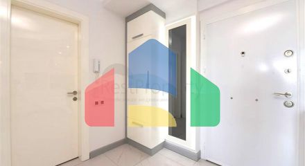 Двухкомнатная квартира в жилом комплексе на Клеопатре