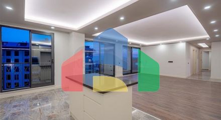 Квартира 3+1  в новом комплексе в районе пляжа Клеопатра