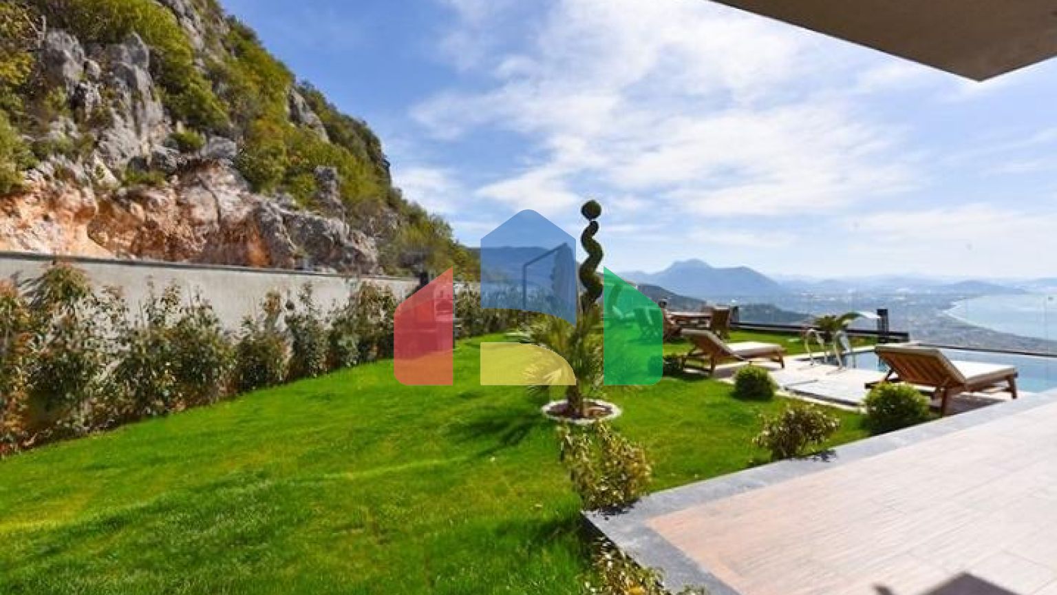 Вилла 4+1 с панорамным видом на море