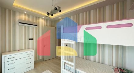 Двухуровневая вилла с бассейном с открытым видом на море