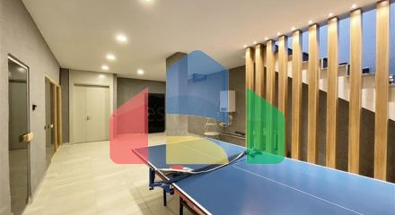 Двухуровневая вилла с бассейном с открытым видом на море