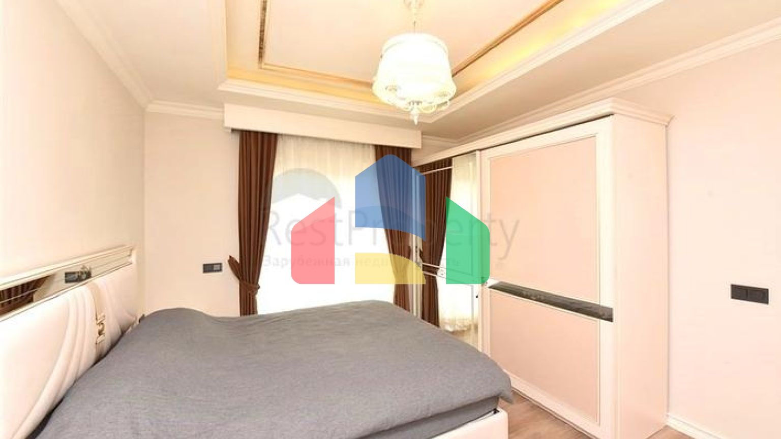 2 + 1 в преміальному комплексі