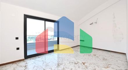 Розкішний офіс в центрі Аланії