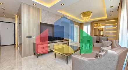 Пентхаус 3+1 в центре Алании с потрясающими видовыми характеристиками