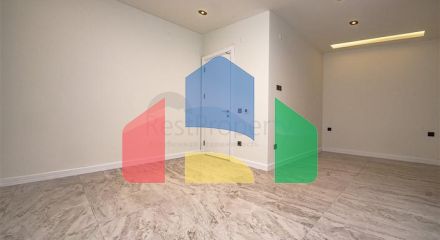 Пентхаус 3+1 в центре Алании с потрясающими видовыми характеристиками