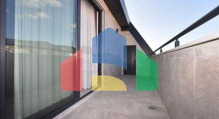 Пентхаус 3+1 в центре Алании с потрясающими видовыми характеристиками