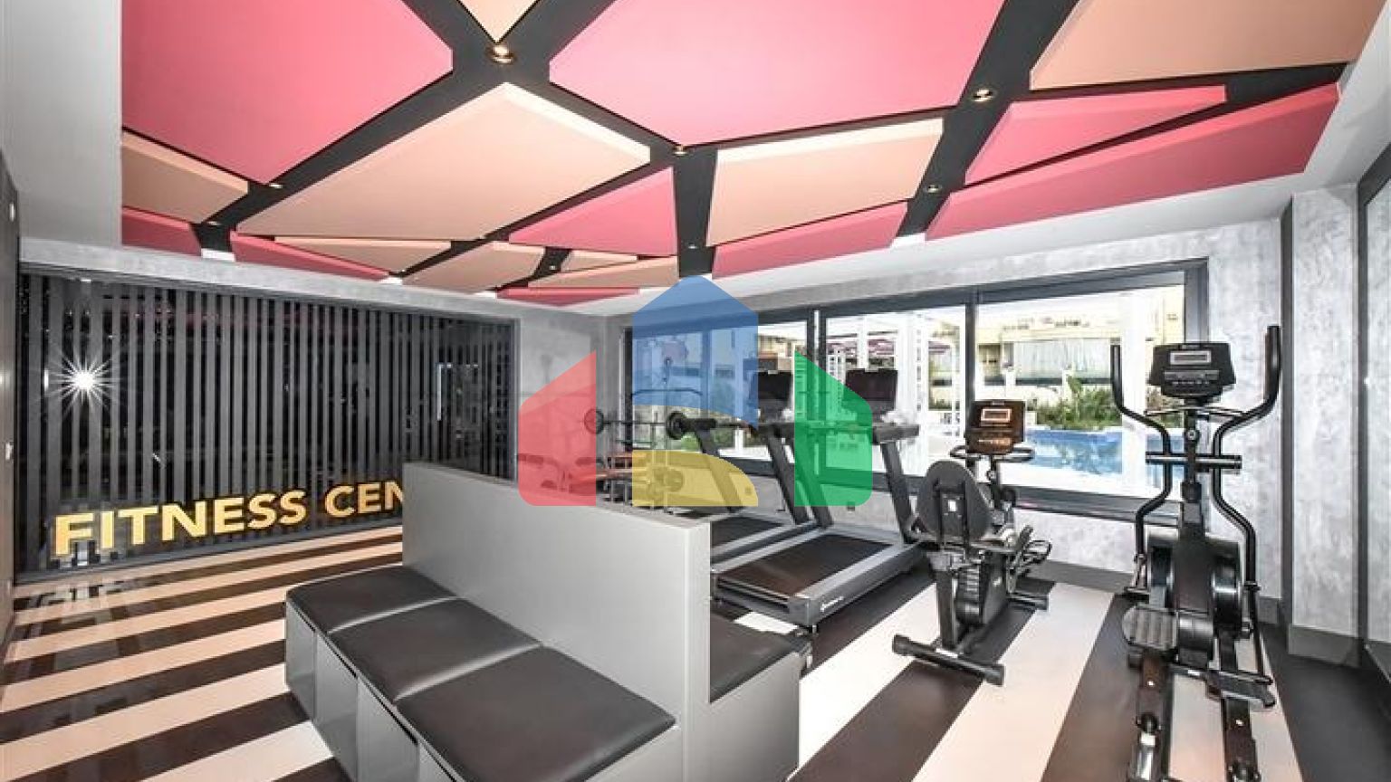 Пентхаус 3+1 в центре Алании с потрясающими видовыми характеристиками