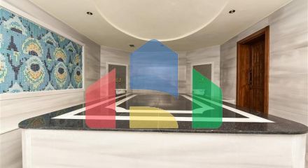 Пентхаус 3+1 в центре Алании с потрясающими видовыми характеристиками