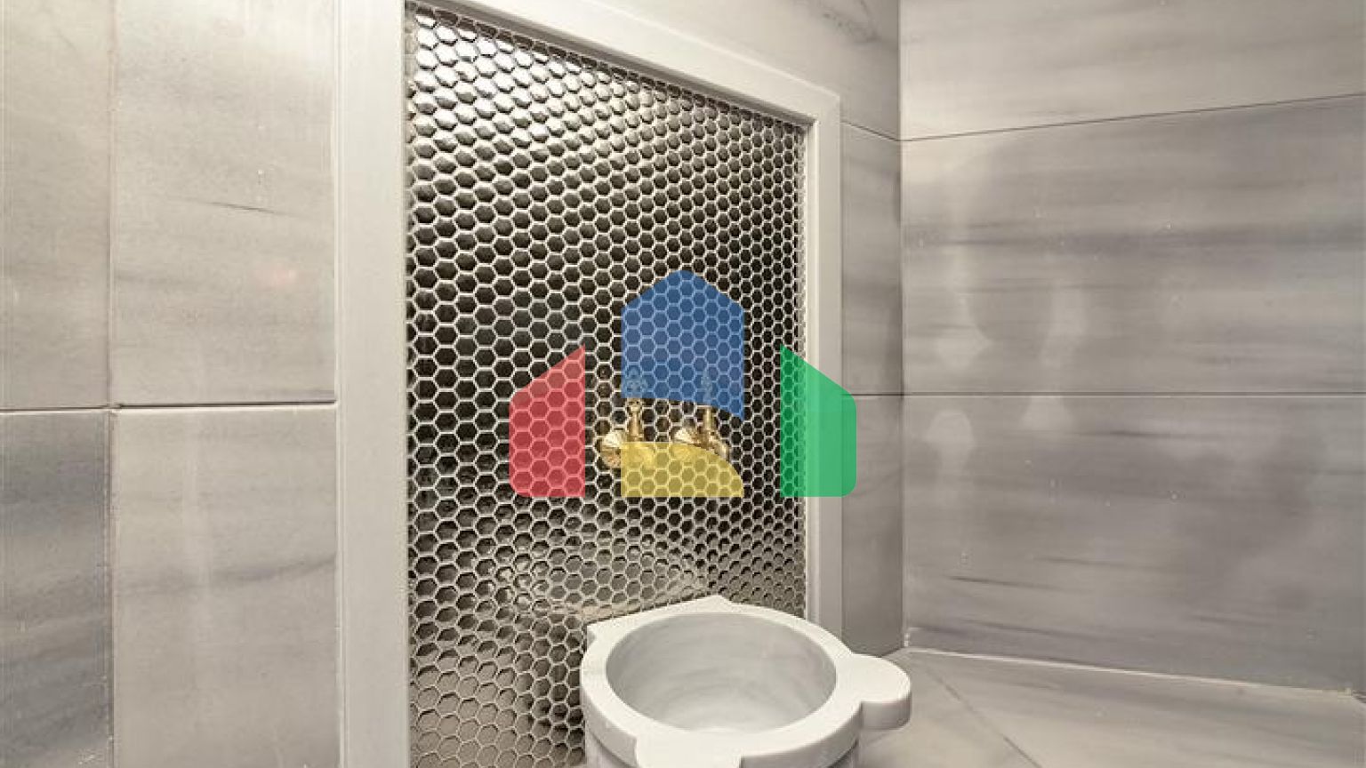 Пентхаус 3+1 в центре Алании с потрясающими видовыми характеристиками