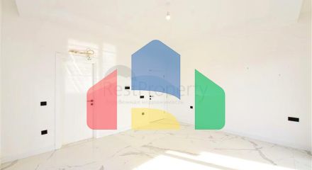 Трикімнатна квартира з шикарним панорамним видом на море