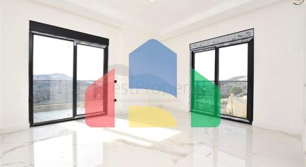 Трикімнатна квартира з шикарним панорамним видом на море