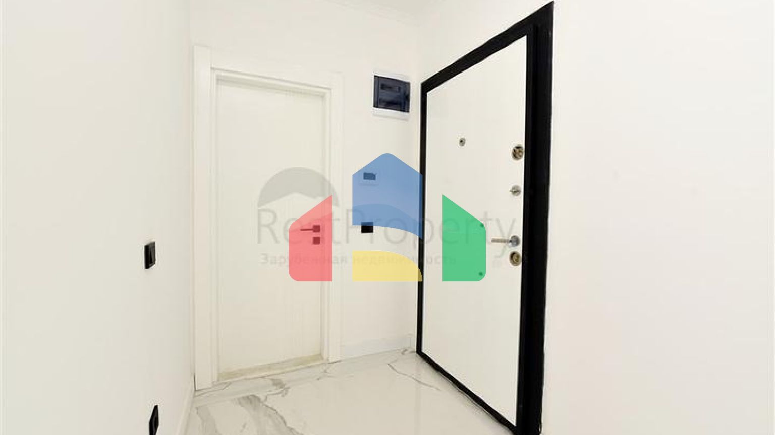 Трикімнатна квартира з шикарним панорамним видом на море