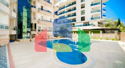 Spacious 3+1 apartment in the very center of Alanya