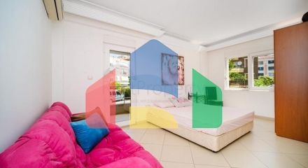 Простора квартира 3+1 в самому центрі Аланії