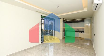 2+1 apartment in the center of Alanya in a complex from a top developer
