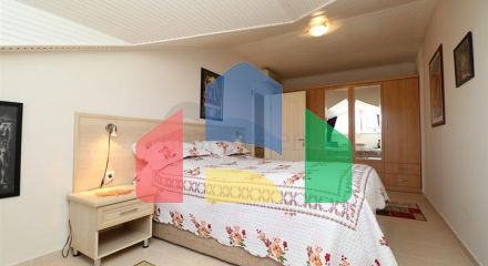 3+2 floor plan apartment in the central area of Alanya