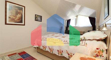 3+2 floor plan apartment in the central area of Alanya