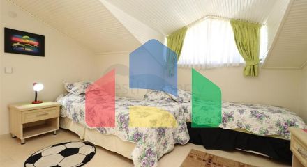 Квартира планировки 3+2 в центральном районе Алании