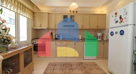 Квартира планировки 3+2 в центральном районе Алании