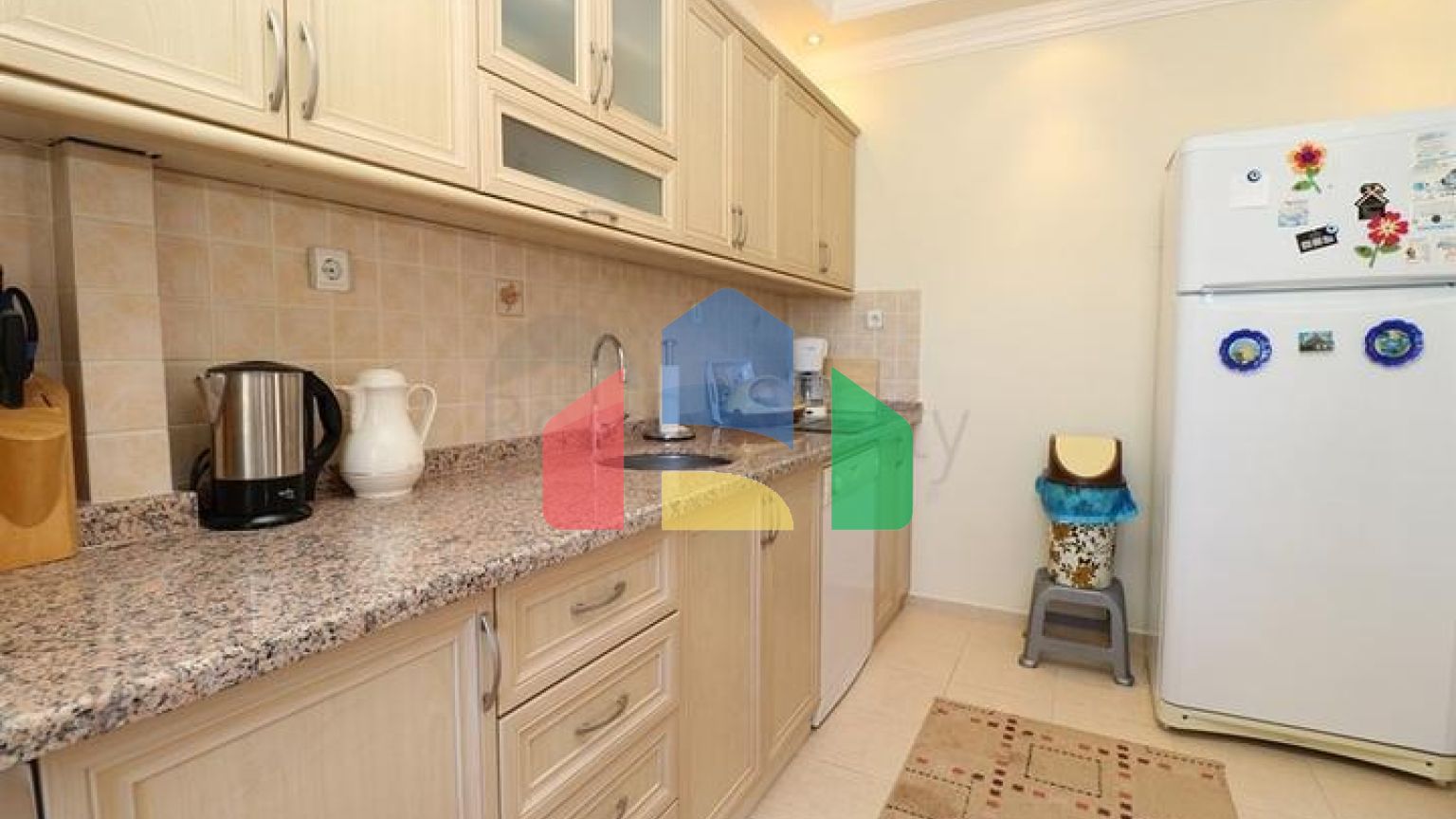 Квартира планировки 3+2 в центральном районе Алании