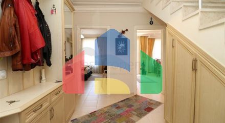 Квартира планировки 3+2 в центральном районе Алании