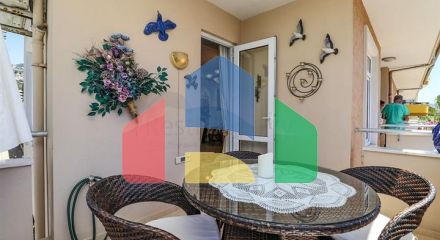 Квартира планировки 3+2 в центральном районе Алании