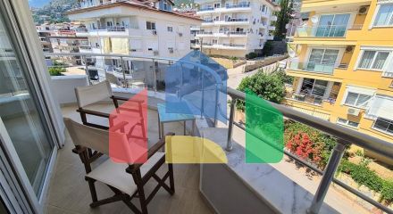 Пентхаус 4+1 с видом на море в самом центре Алании