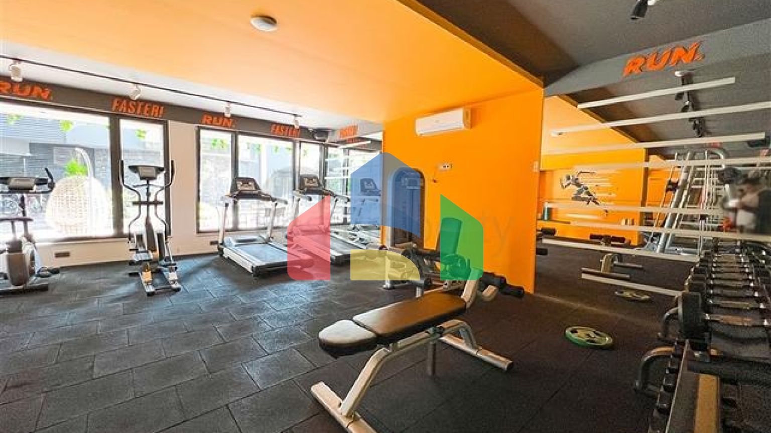 Квартира 2+1 в оживленном районе Клеопатра