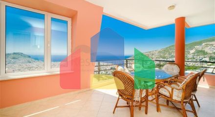 Пентхаус 2+1 с видом на море