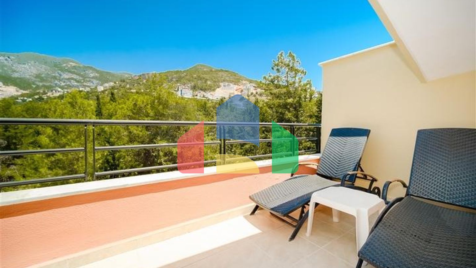 Пентхаус 2+1 с видом на море