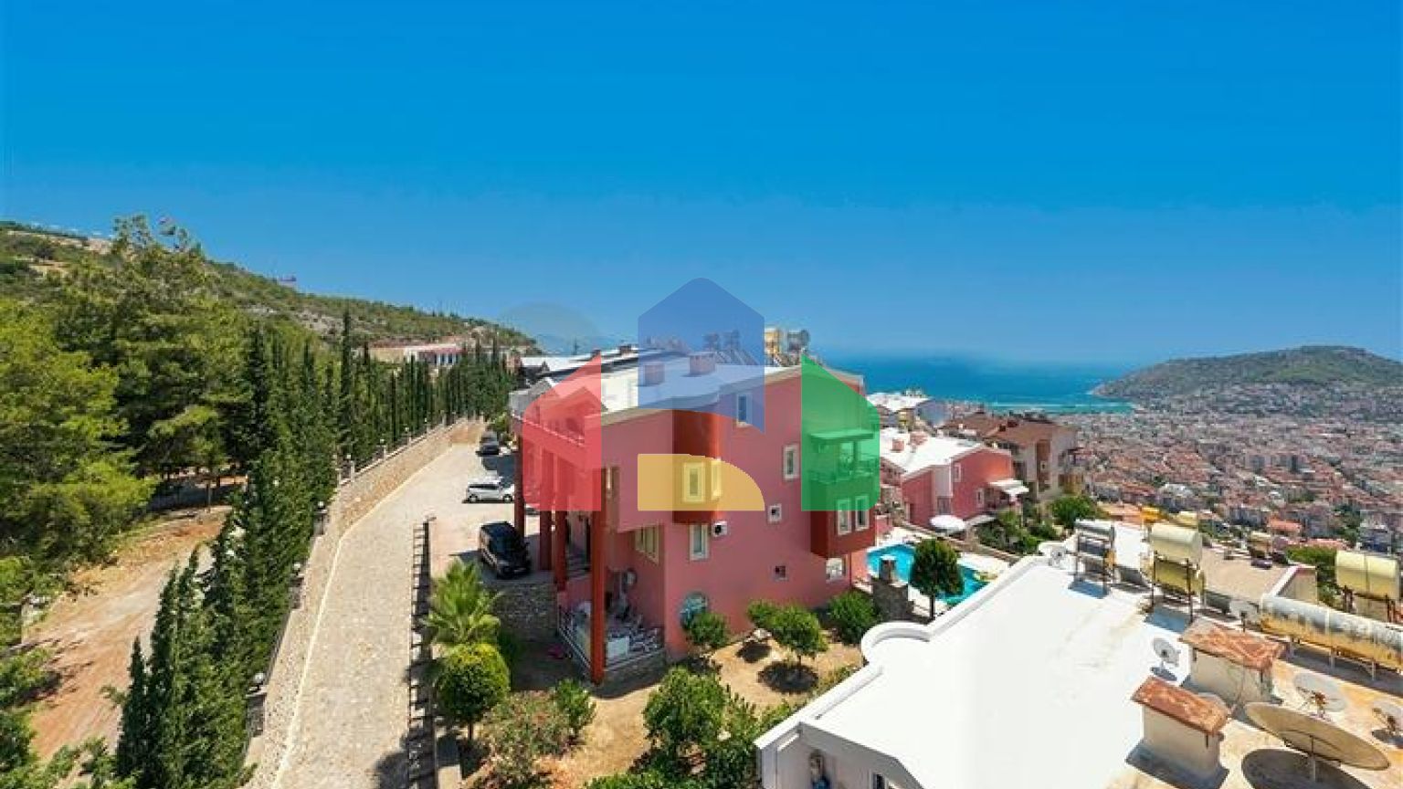 Пентхаус 2+1 с видом на море