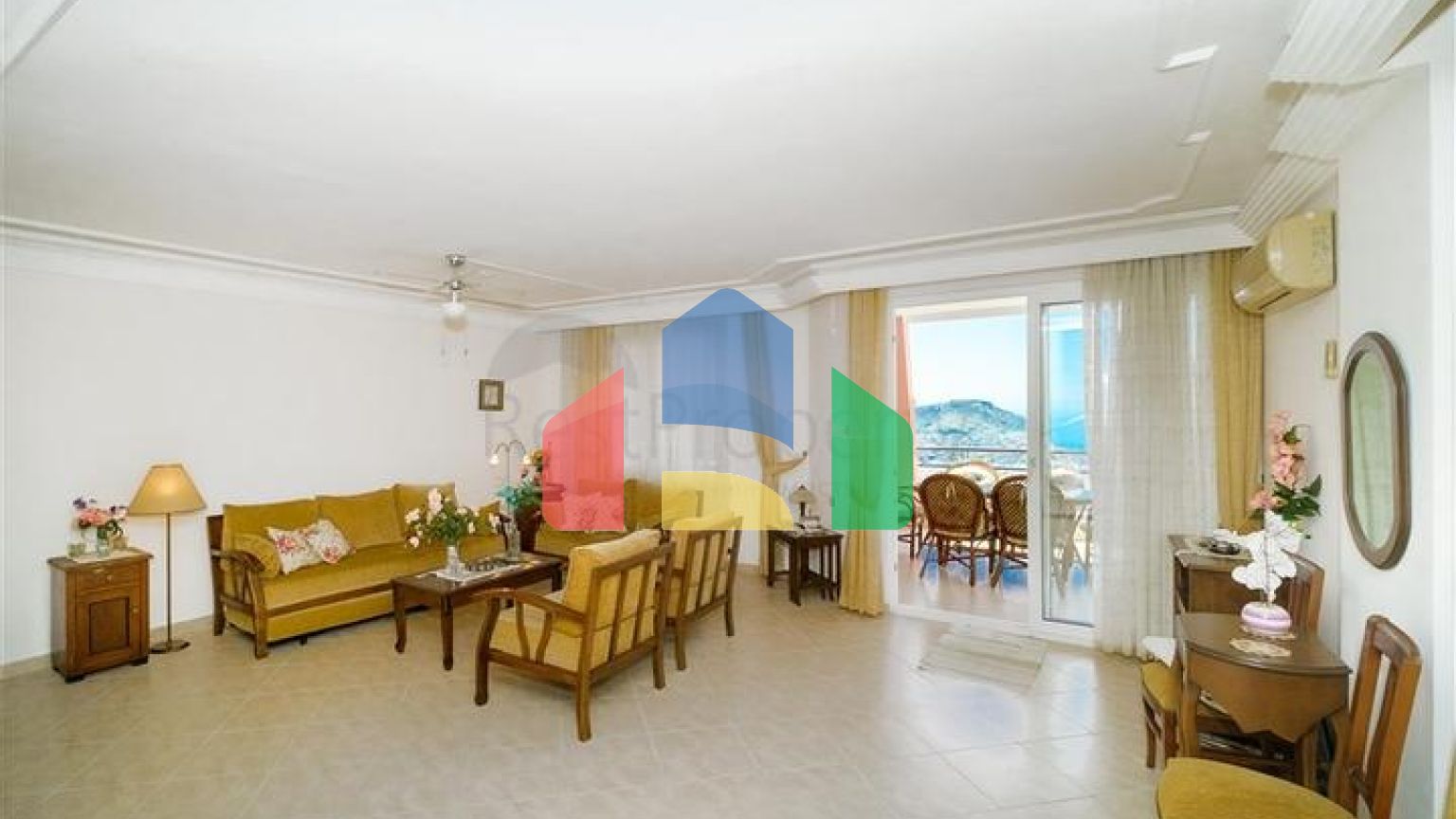 Пентхаус 2+1 с видом на море