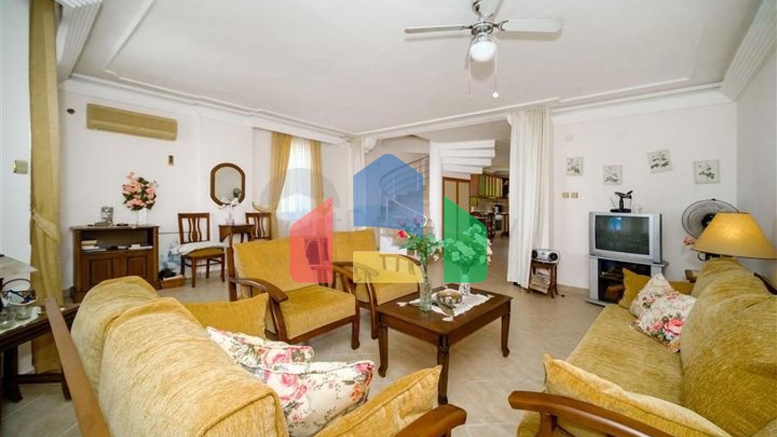 Пентхаус 2+1 с видом на море