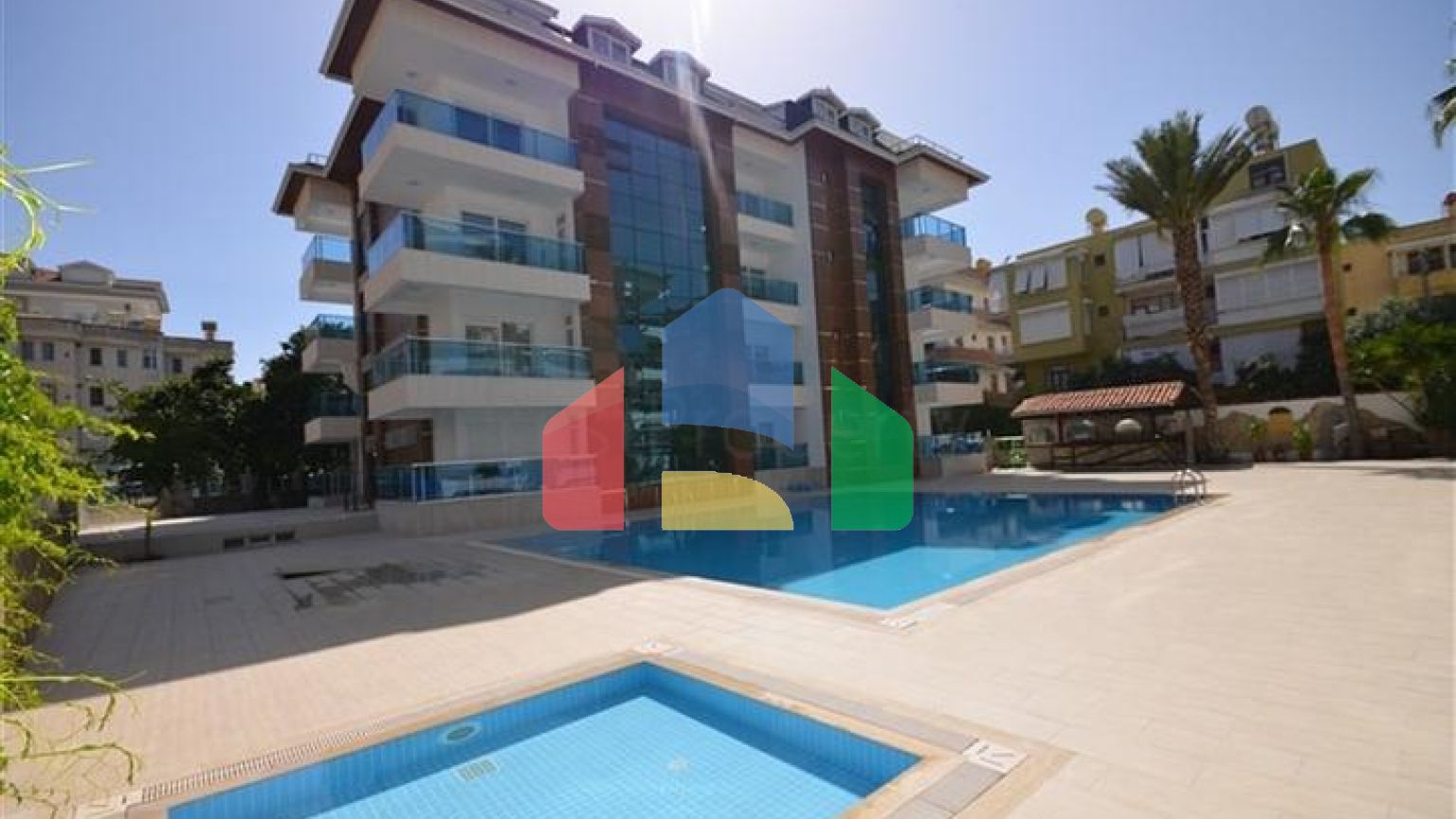 Квартира 1+1 в районе пляжа Клеопатра