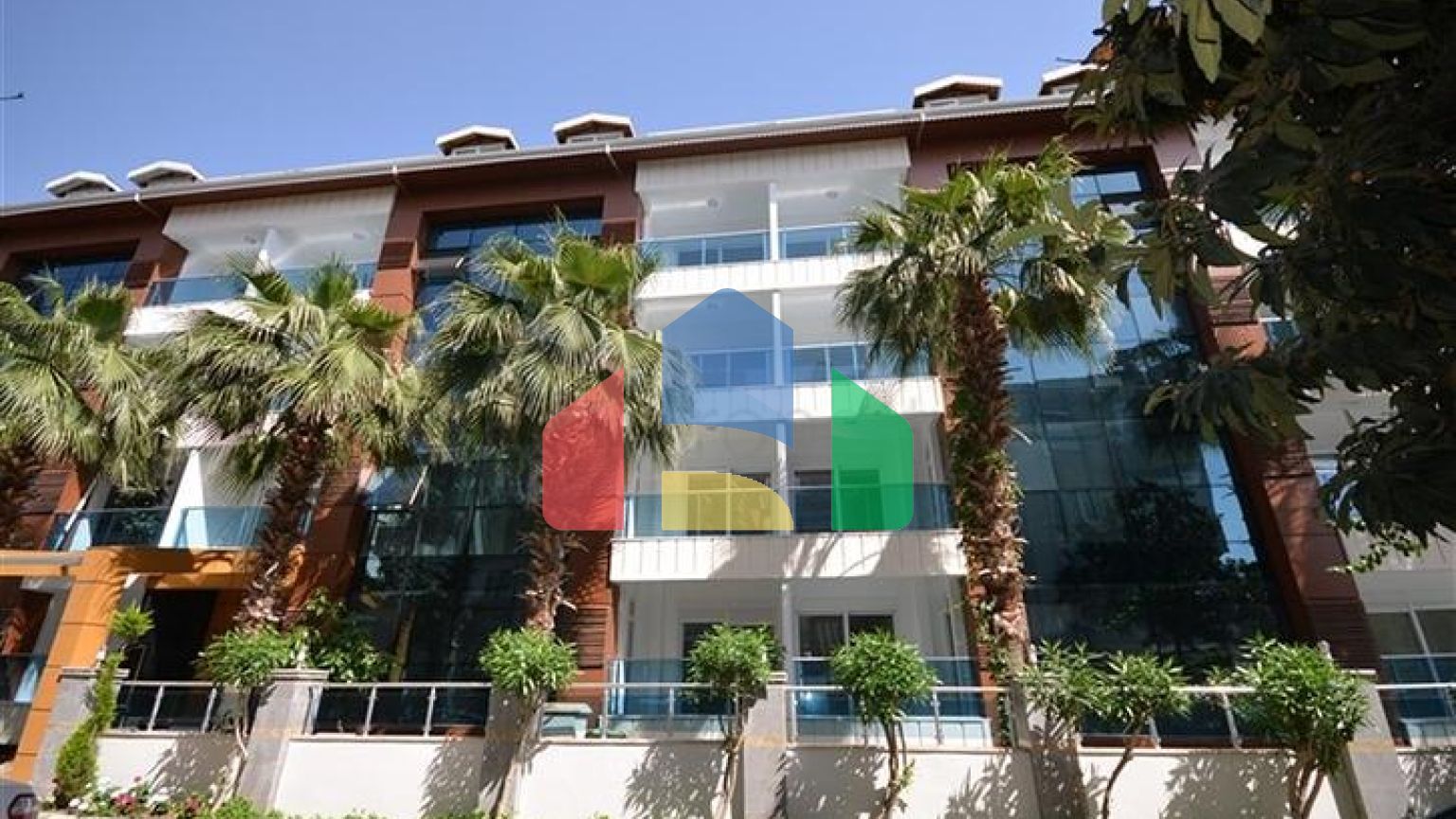 Квартира 1+1 в районе пляжа Клеопатра