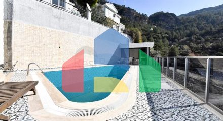 Вілла 3+1 в центрі Аланії