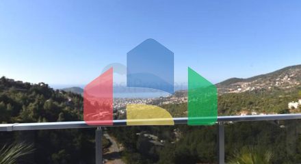 Вілла 3+1 в центрі Аланії