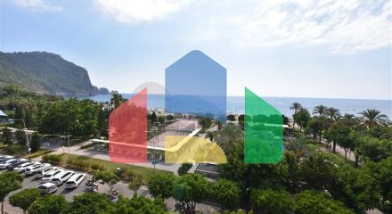 Rare on the Market - At Cleopatra beach - 2 bedroom apt - Alanya