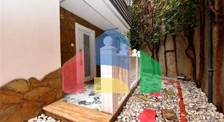 Мебльована вілла з панорамним видом в самому центрі Аланії