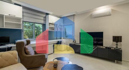 Spacious villa with sea view in the center of Alanya