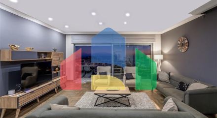 Простора вілла з видом на море в центрі Аланії