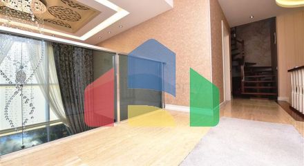 Вілла 5 + 2 з шикарним видом в центрі Аланії