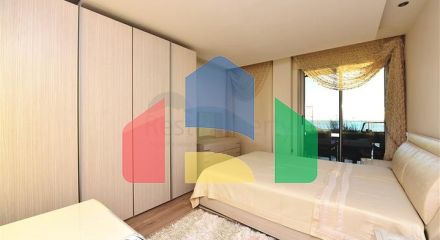 Вілла 5 + 2 з шикарним видом в центрі Аланії