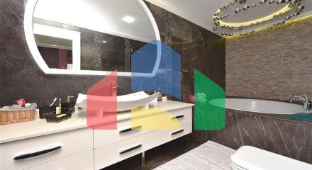 Вілла 5 + 2 з шикарним видом в центрі Аланії